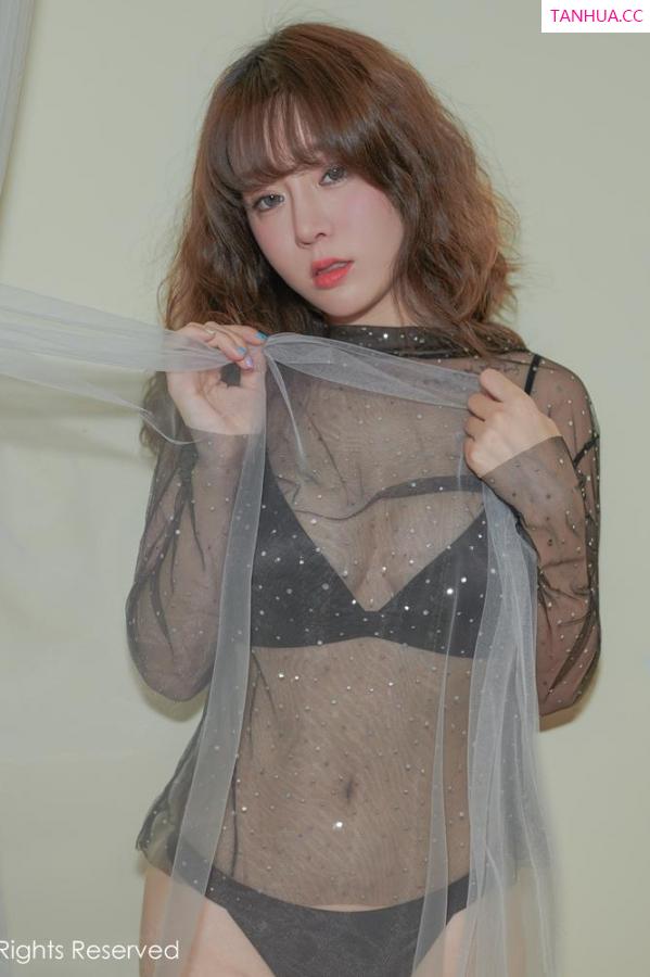 王语纯 王雨纯 [XIUREN]高清写真图 2020.01.13 王雨纯第20张图片